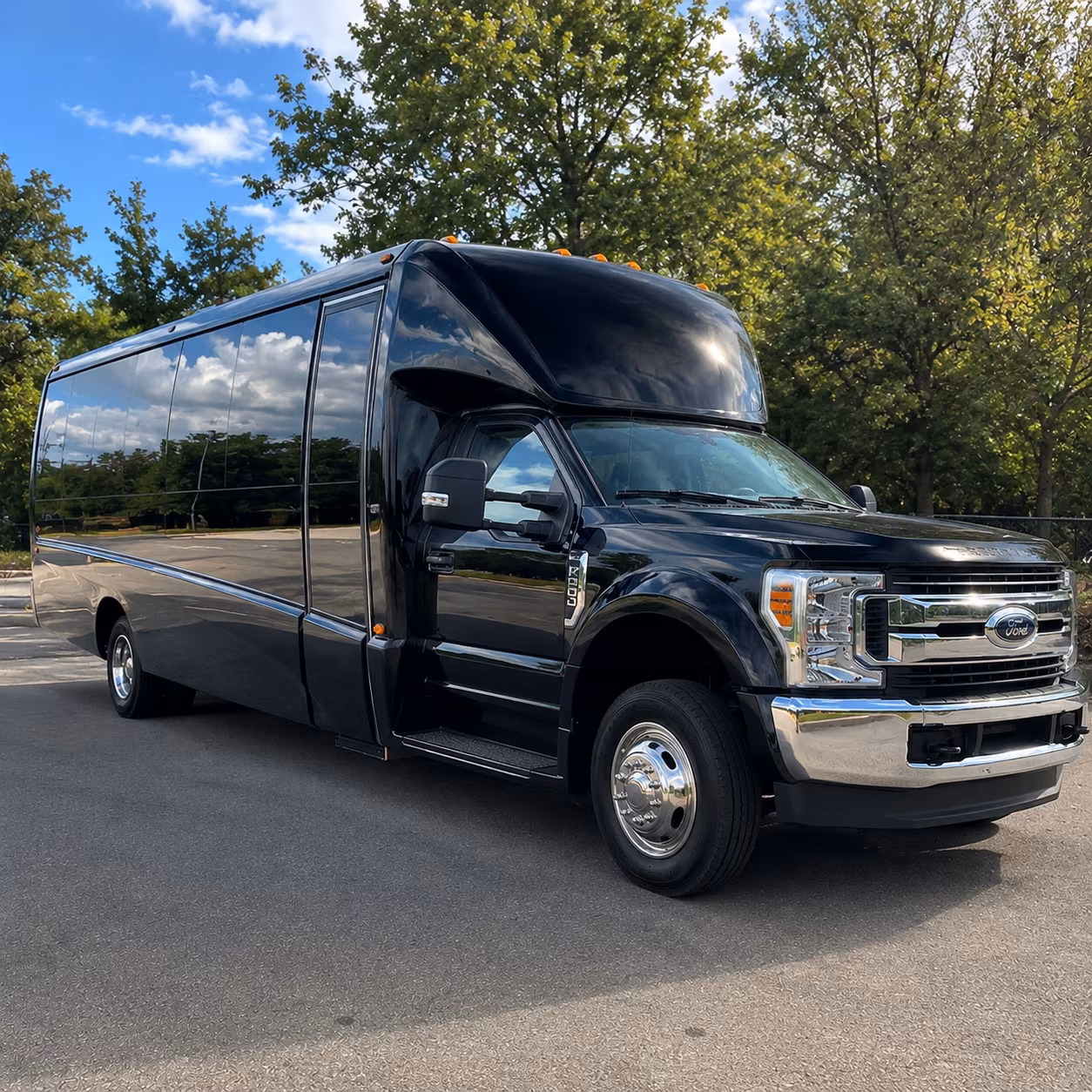 charter buses to csu chico wildcat home games and campus events