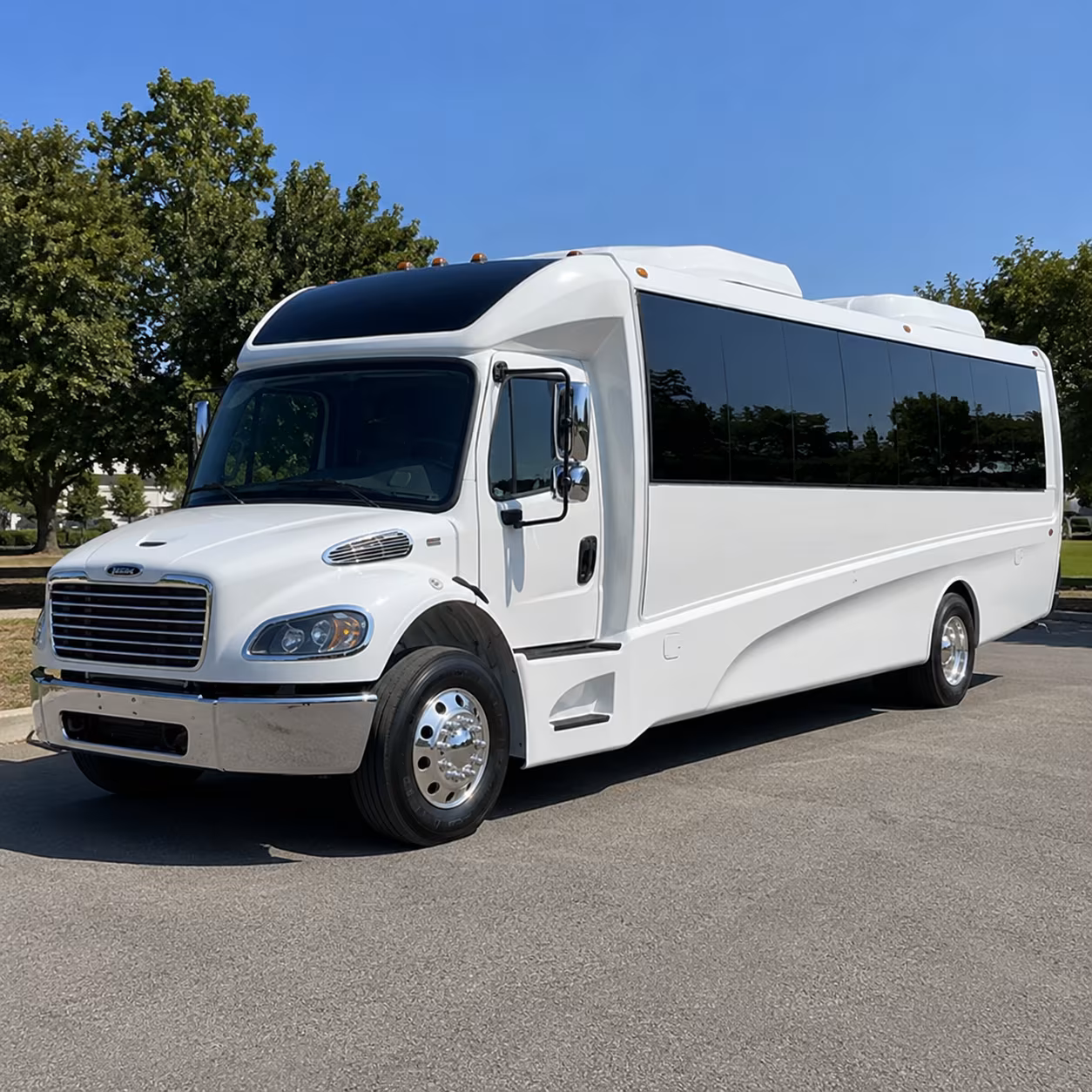 chico 25 passenger minibus