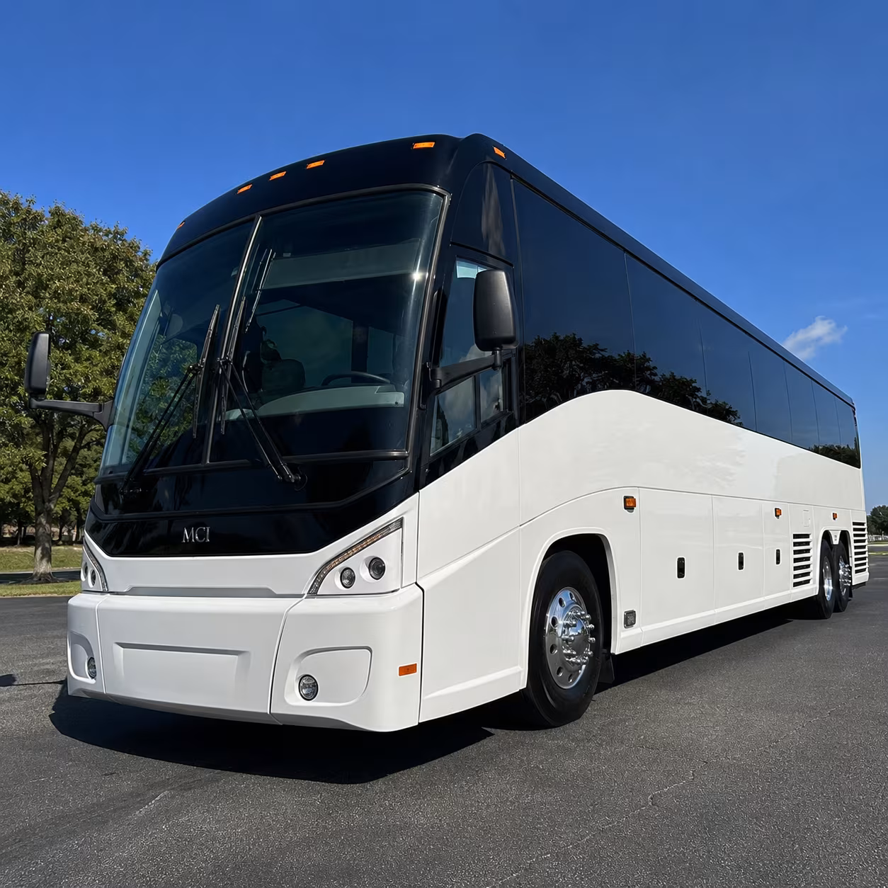 chico 56 passenger charter bus