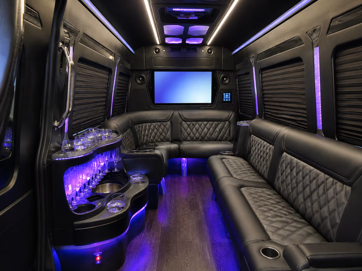 chico sprinter limousine interior