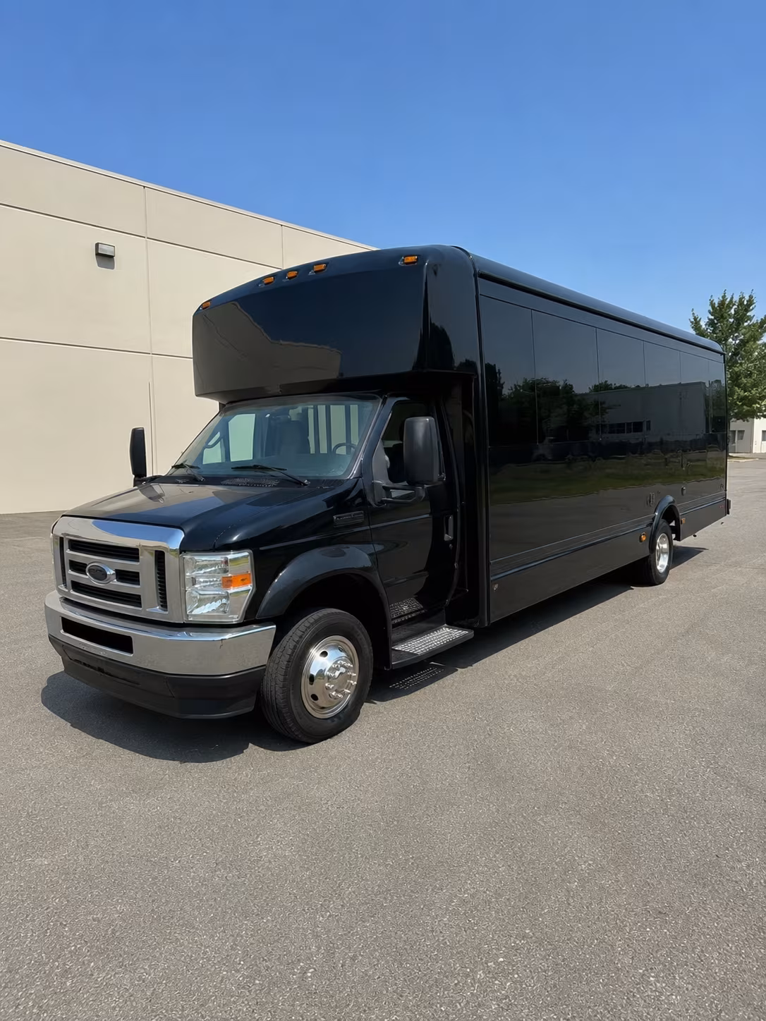 corporate party bus rental