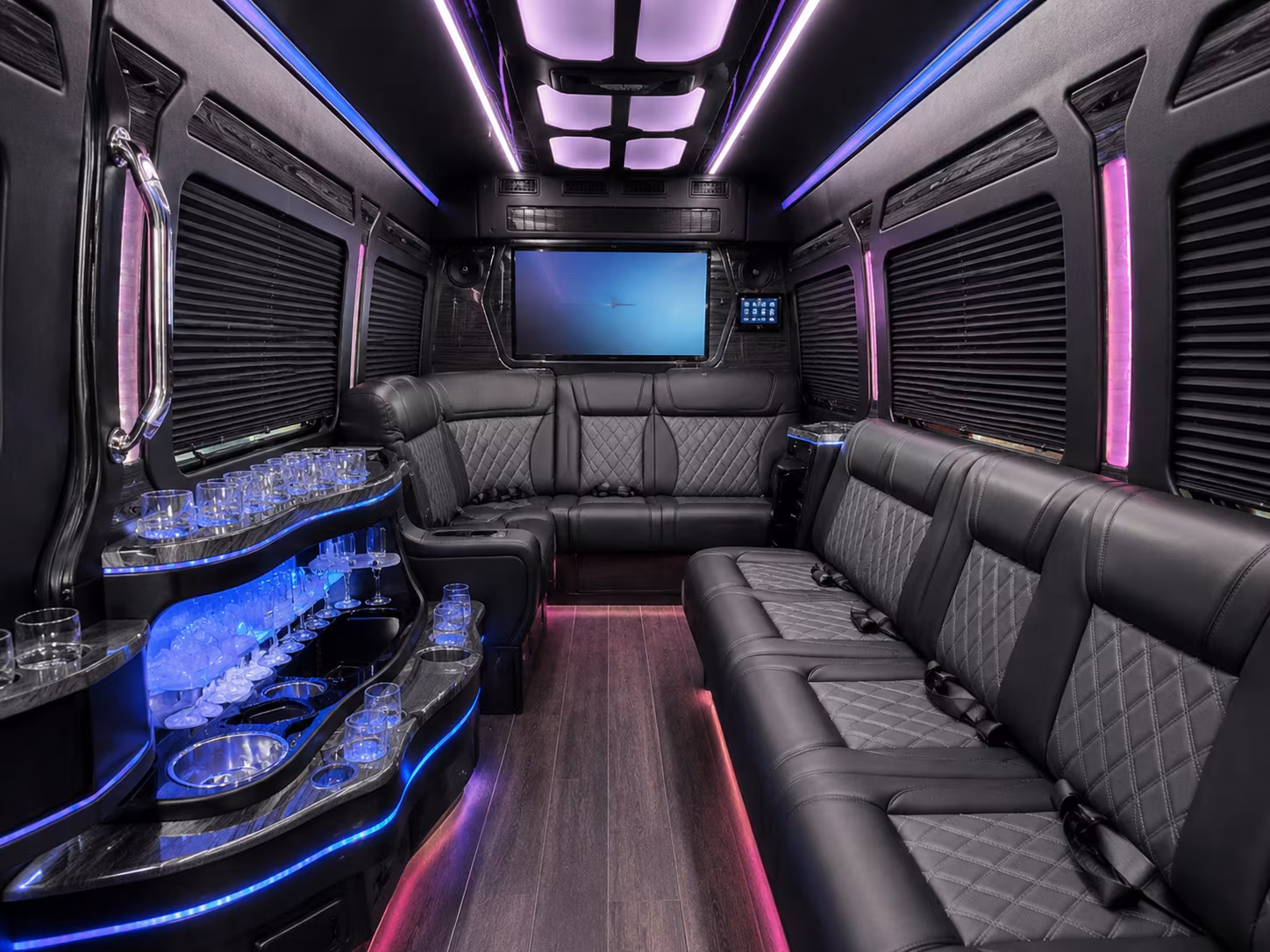 find the perfect transportation for your next airport transfer 2