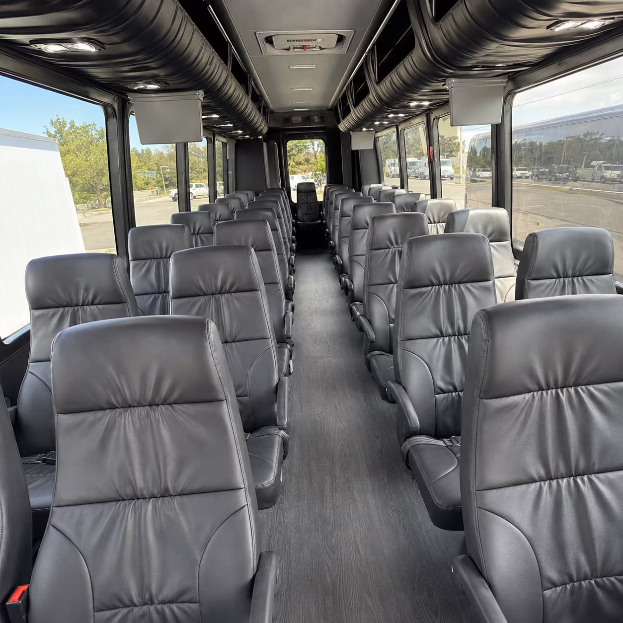 minibus rentals for small group wine tasting day trips near chico