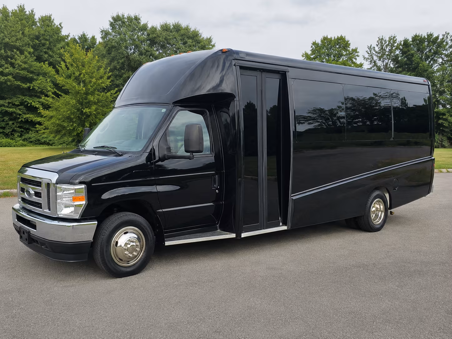 pre prom and after prom bus rentals around chico